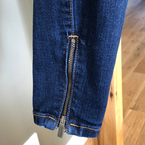 Bebe jean capri - Picture 9 of 10